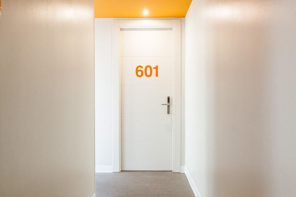 Hotel Urbansea Atocha 113 Madryt Zewnętrze zdjęcie