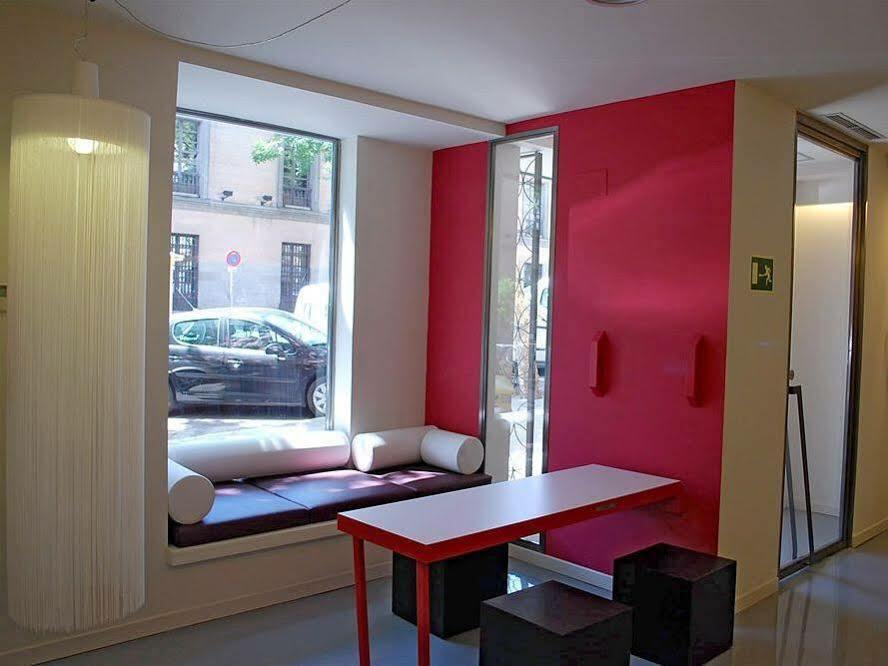Hotel Urbansea Atocha 113 Madryt Zewnętrze zdjęcie
